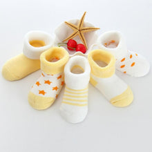 Load image into Gallery viewer, 2019 New warm baby toddler socks cartoon cotton autumn and winter baby foot socks