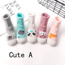 Load image into Gallery viewer, 2019 New warm baby toddler socks cartoon cotton autumn and winter baby foot socks